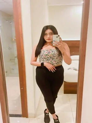 Call Girls Service in Patrakarpuram